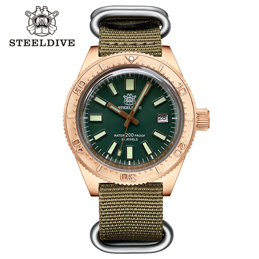 STEELDIVE SD1962S dive watch — variant 62S-NT-KN stock photo