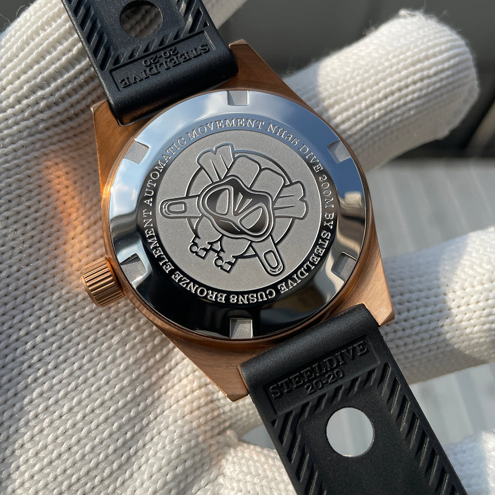 Steeldive SD1962S caseback, engraved bronze element diver design with NH35 200M markings