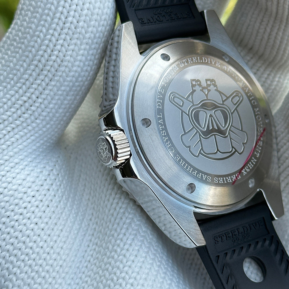 Steeldive SD1964GMT engraved caseback with diver turtle logo, NH34 GMT 1000M sapphire markings