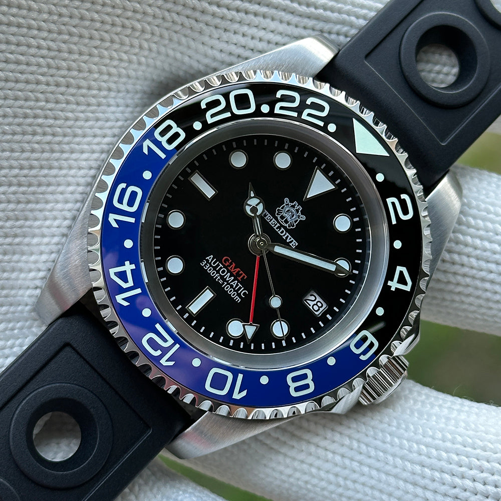 STEELDIVE SD1964GMT dive watch — variant 64GMT-HL-HR stock photo