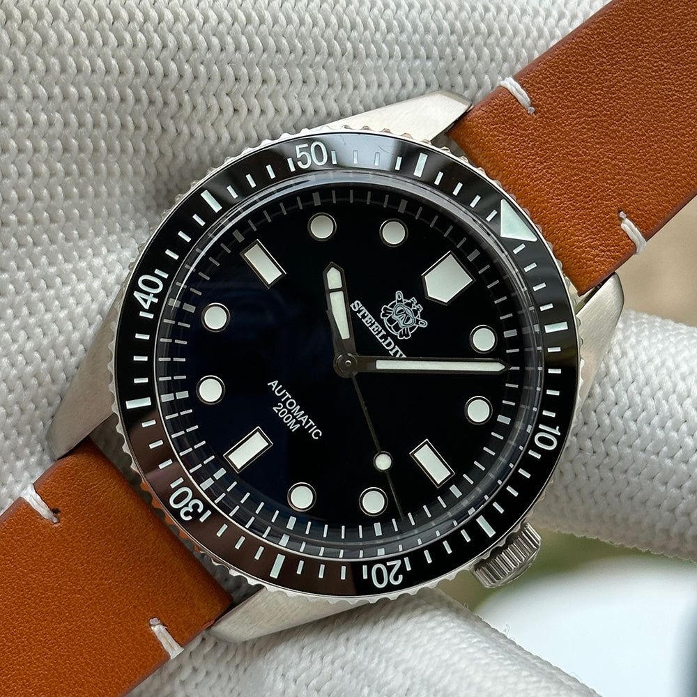 STEELDIVE SD1965 dive watch — variant 65HH-FM stock photo