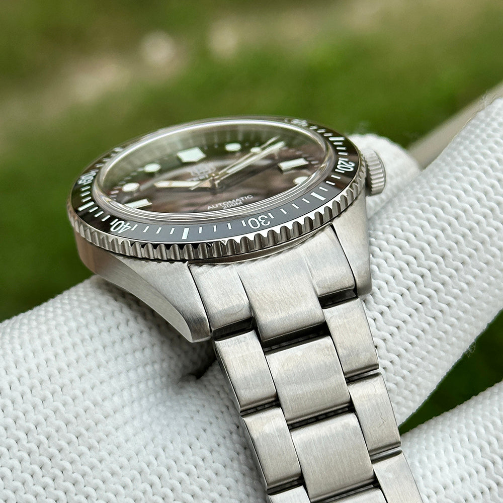 STEELDIVE SD1965 dive watch — photo 6