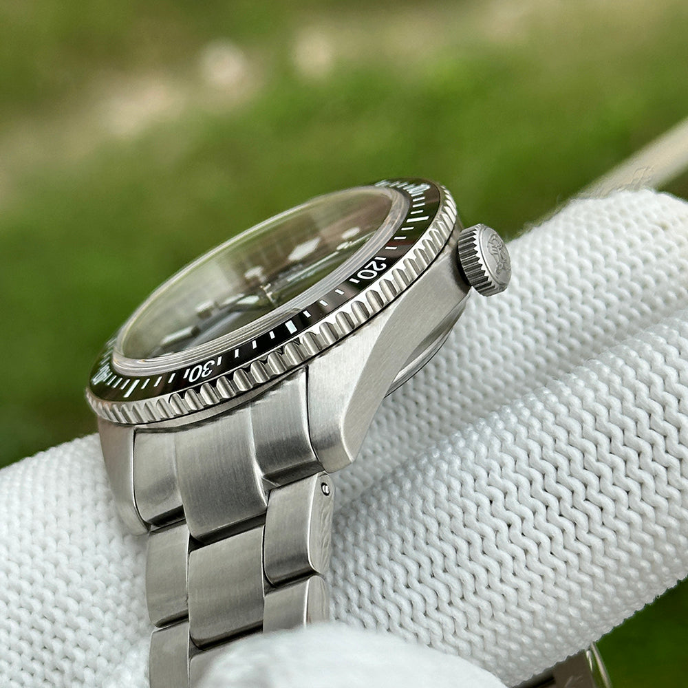 STEELDIVE SD1965 dive watch — photo 10