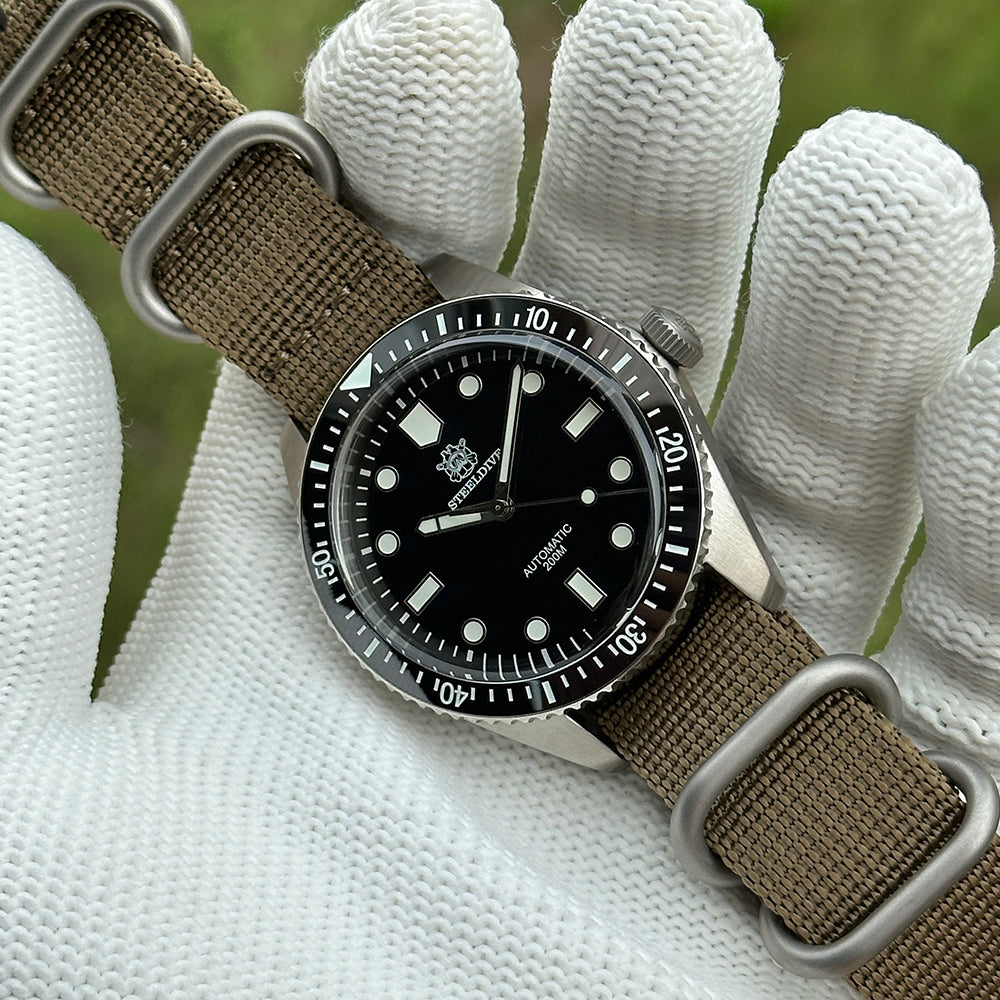 STEELDIVE SD1965 dive watch — photo 14