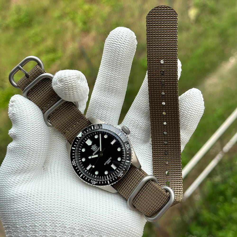 STEELDIVE SD1965 dive watch — photo 15