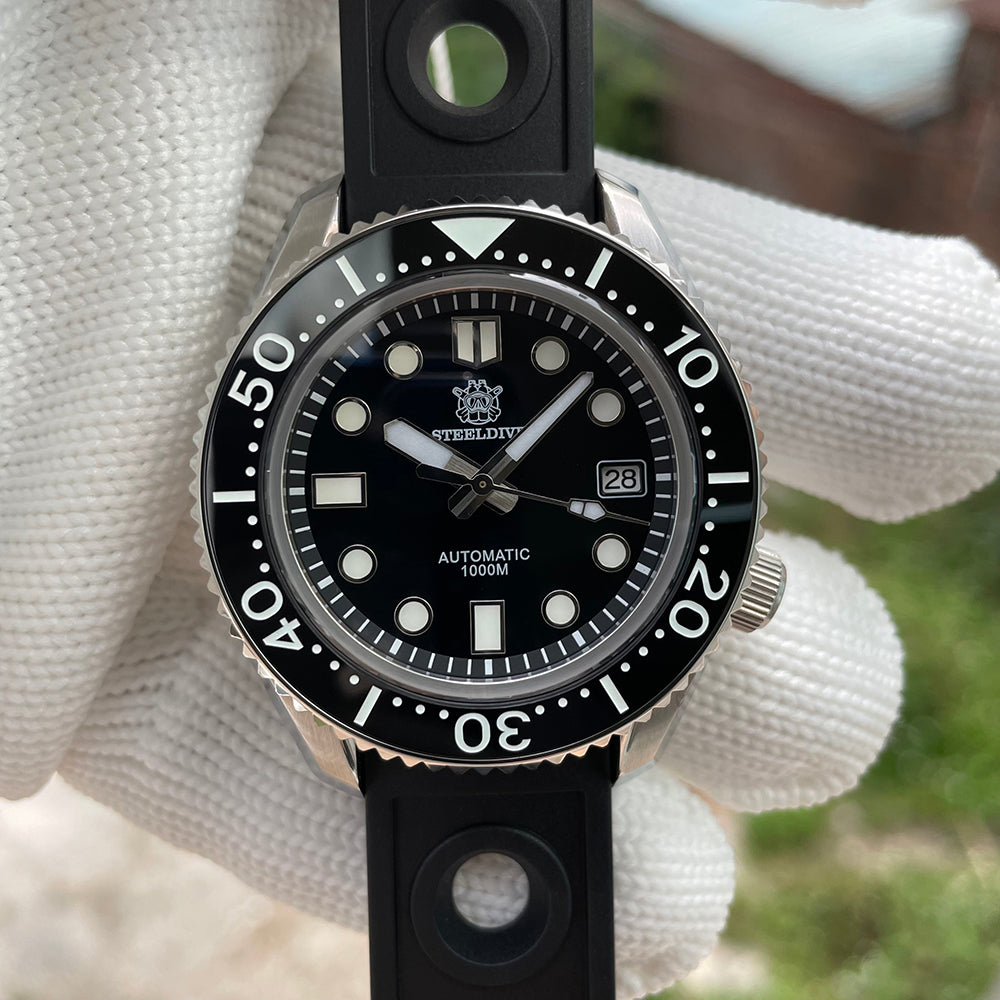 STEELDIVE SD1968 dive watch — variant 68HH-HR stock photo