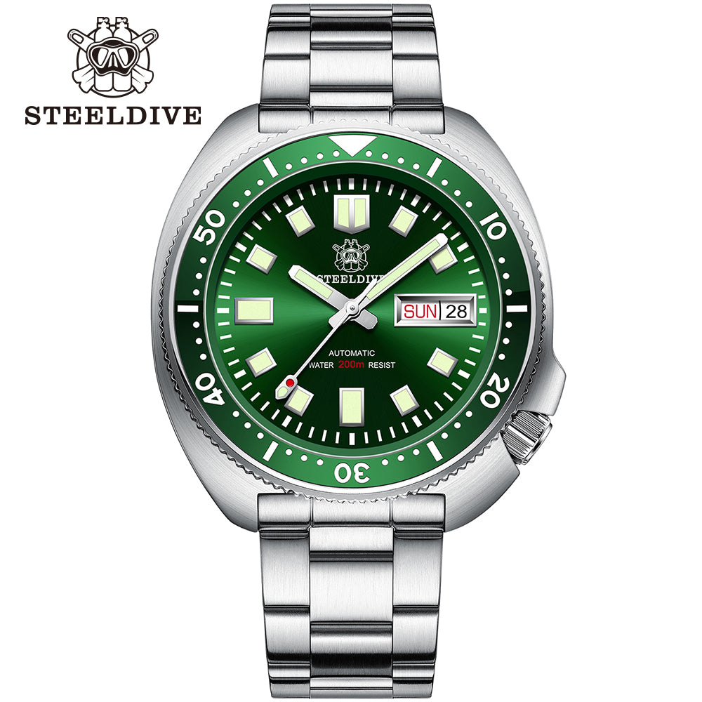 STEELDIVE SD1970W dive watch — variant 70W-GR-SS stock photo