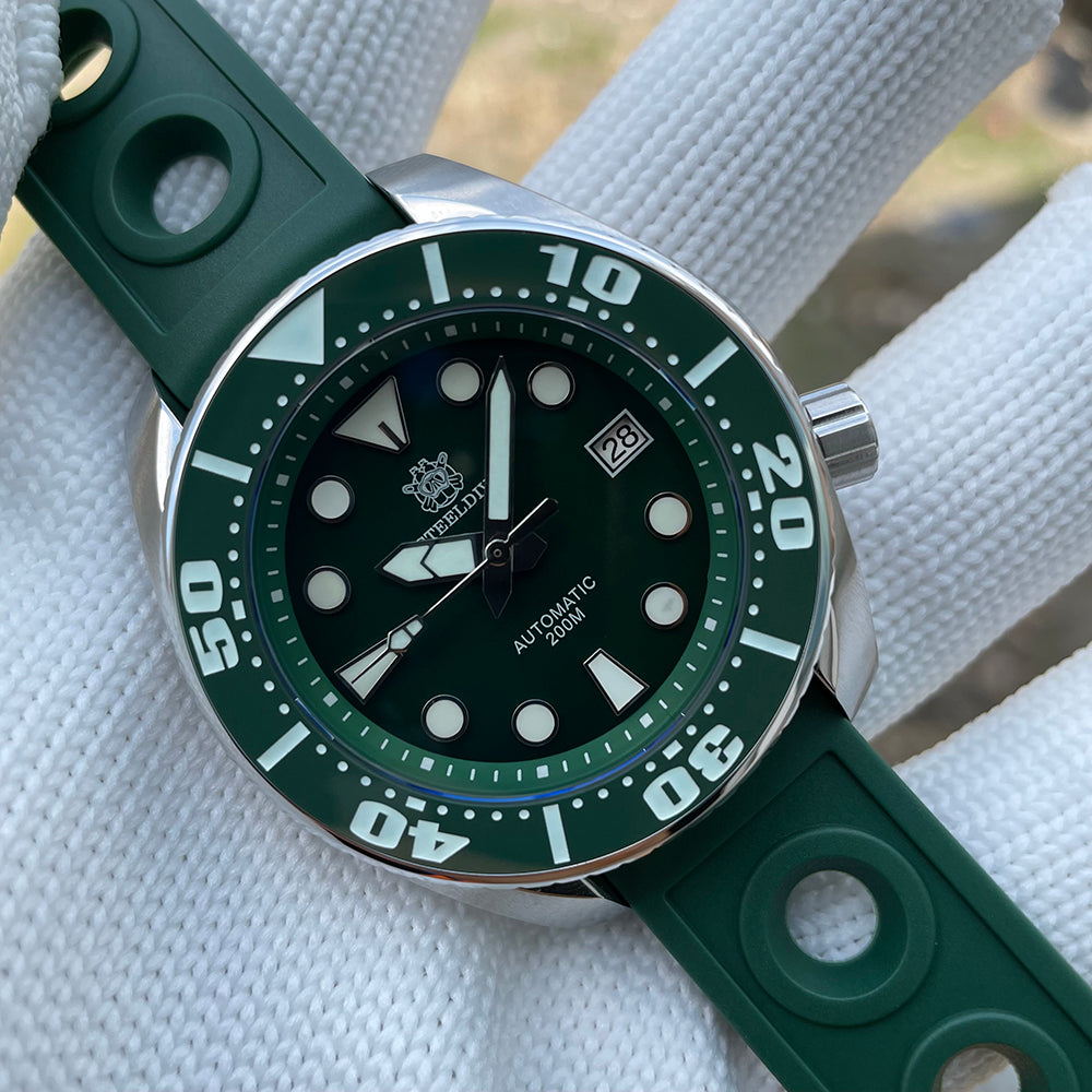 STEELDIVE SD1971 dive watch — variant 71GR-GR stock photo