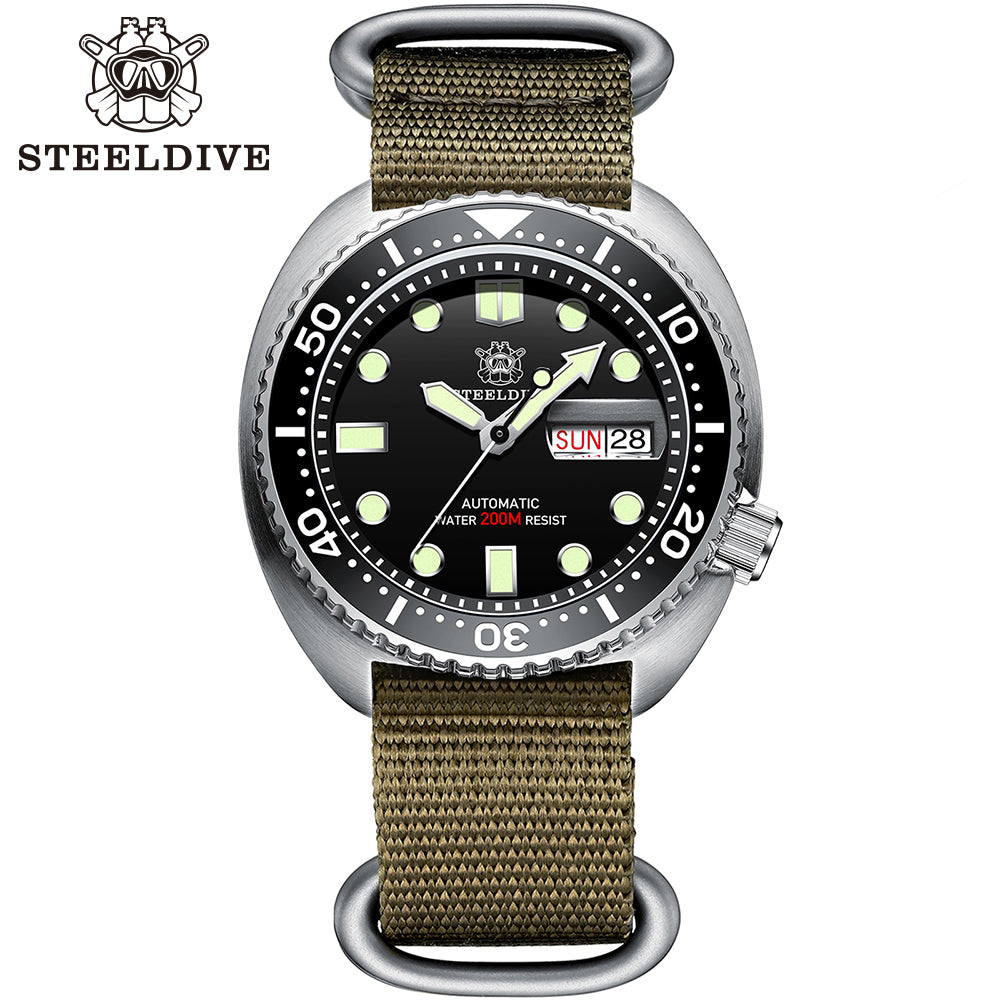 STEELDIVE SD1972 dive watch — variant 72HH-KN stock photo