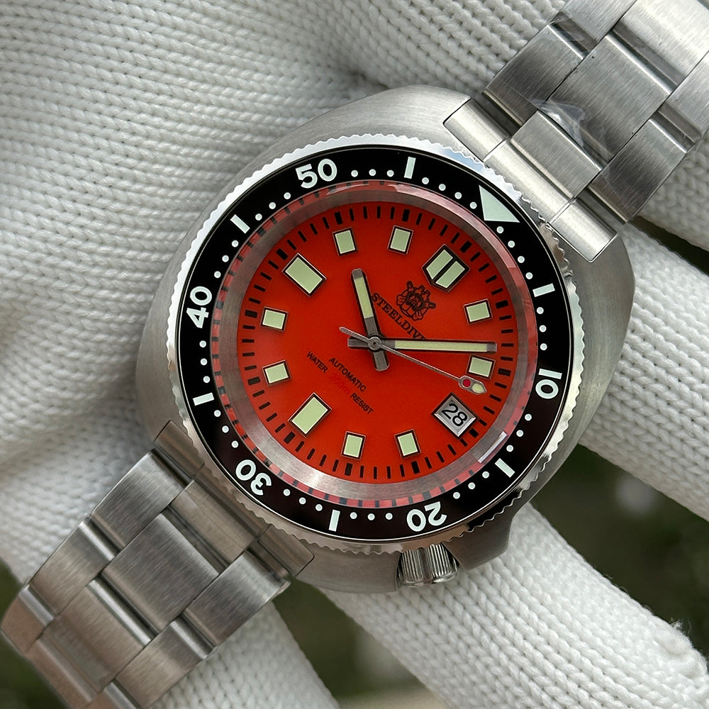 STEELDIVE SD1974 dive watch — variant 74OR-SS stock photo