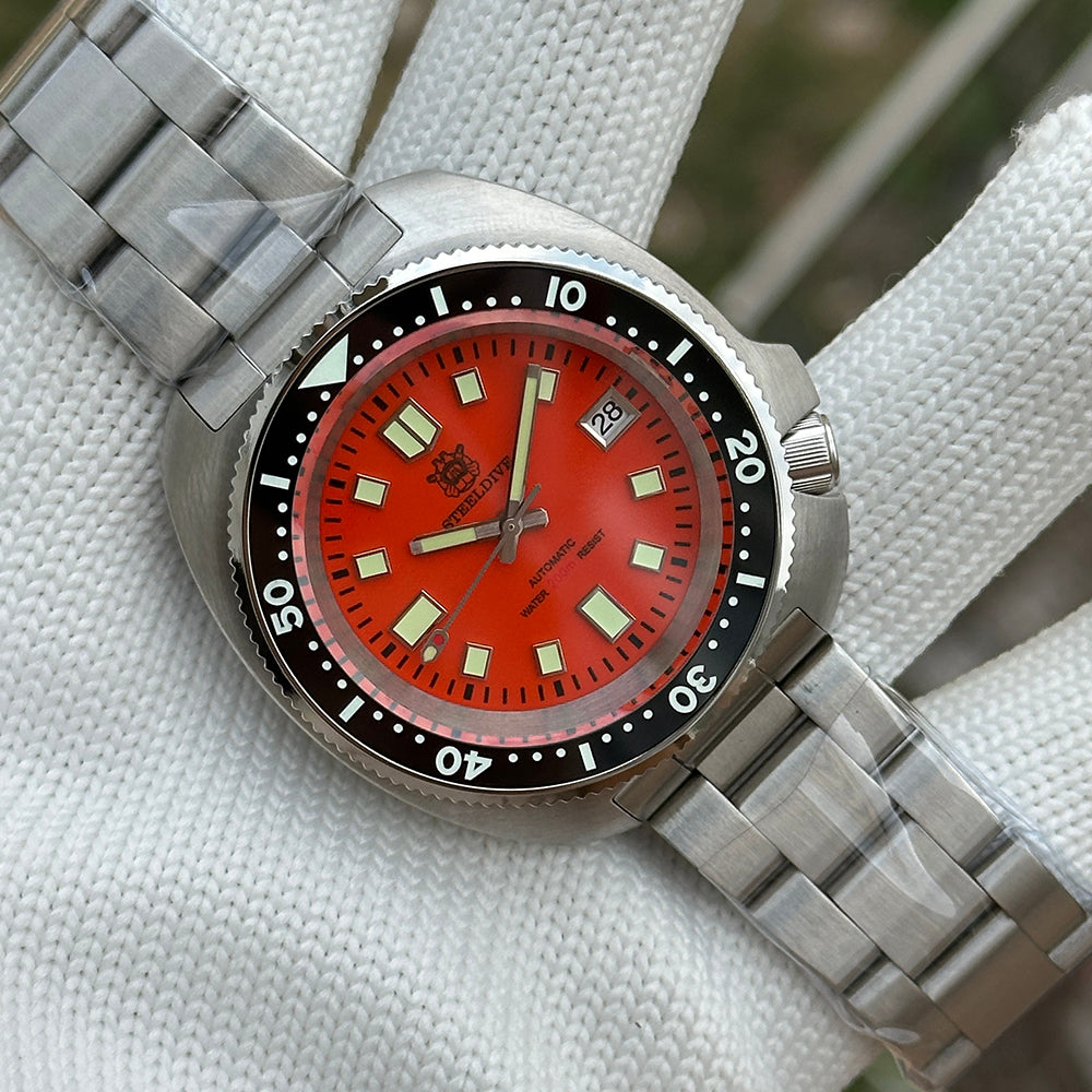 STEELDIVE SD1974 dive watch — variant 74OR-V3GD stock photo