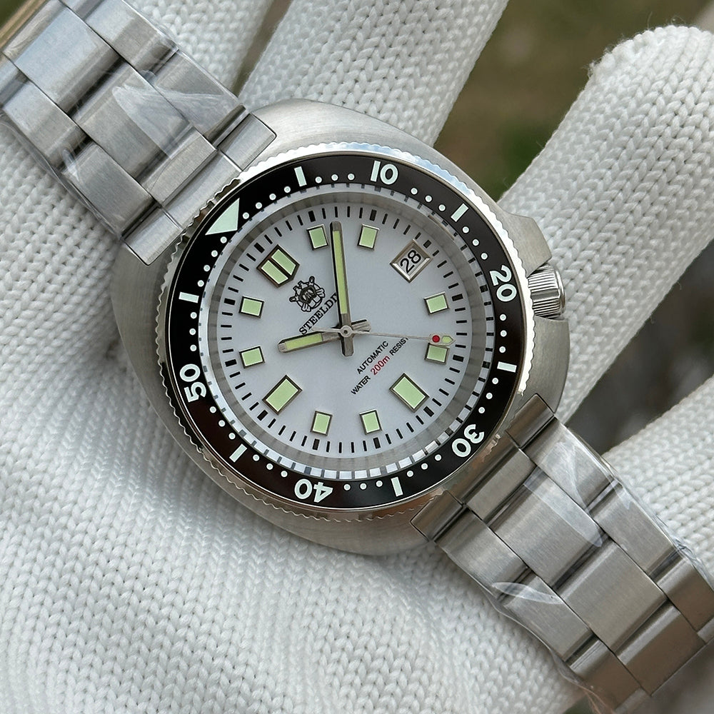 STEELDIVE SD1974 dive watch — variant 74WT-V3GD stock photo