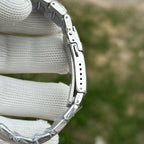Steeldive SD1974 stainless steel bracelet clasp side profile showing slim thickness