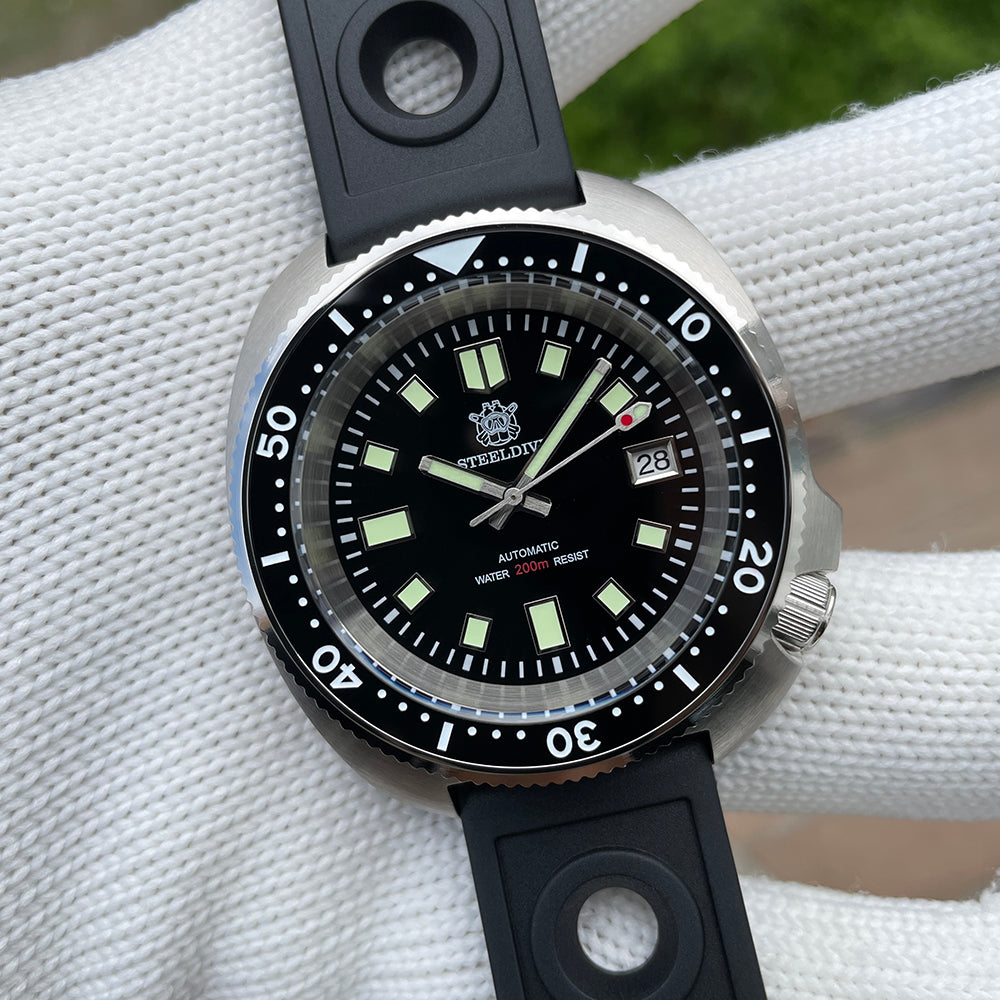 STEELDIVE SD1974L dive watch — variant 74L-HH-HR stock photo