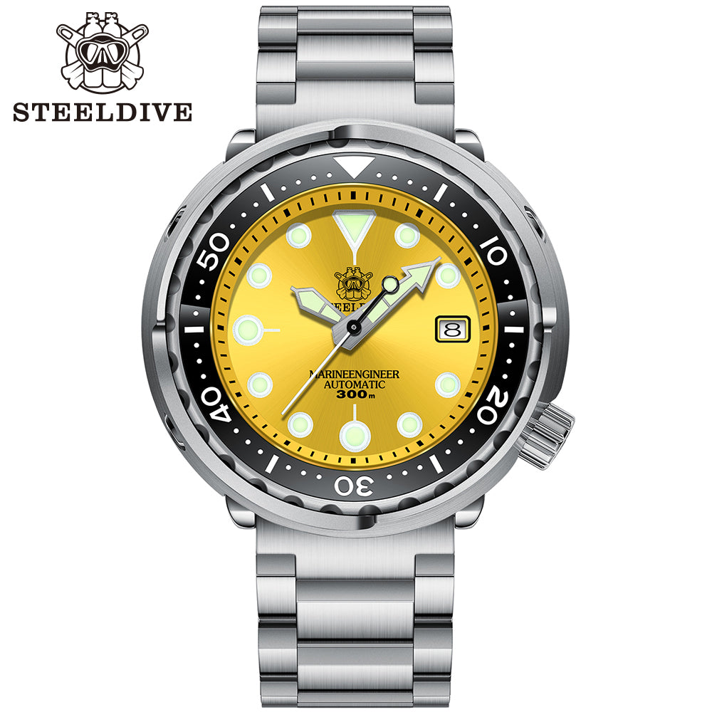 STEELDIVE SD1975 dive watch — variant 75YL-03L stock photo