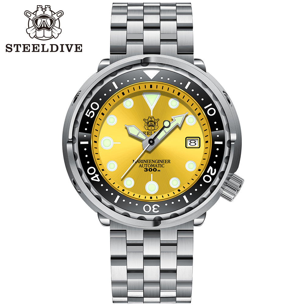 STEELDIVE SD1975 dive watch — variant 75YL-05L stock photo