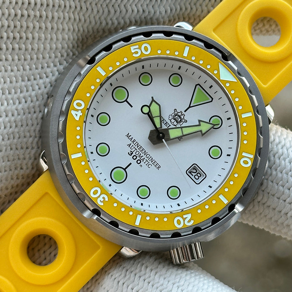 STEELDIVE SD1975N white dial with yellow bezel on a yellow rally-style rubber strap