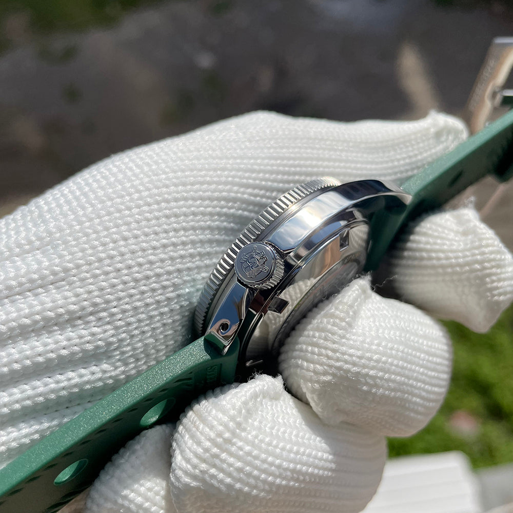 STEELDIVE SD1977 dive watch — photo 6