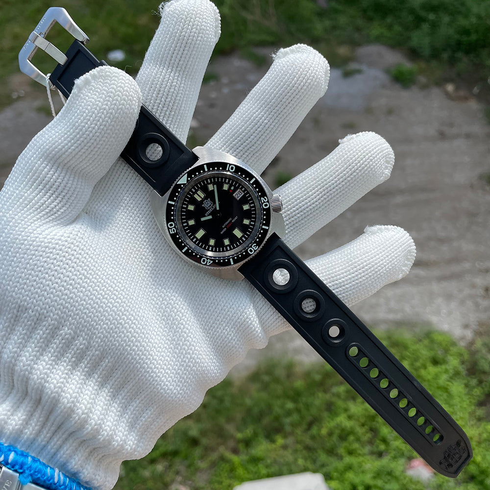 STEELDIVE SD1977 dive watch — photo 8