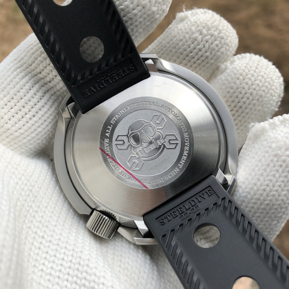 STEELDIVE SD1978 dive watch — photo 7
