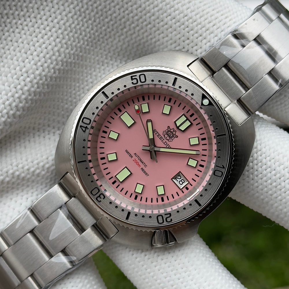 STEELDIVE SD1981 dive watch — variant 81FF-SS stock photo