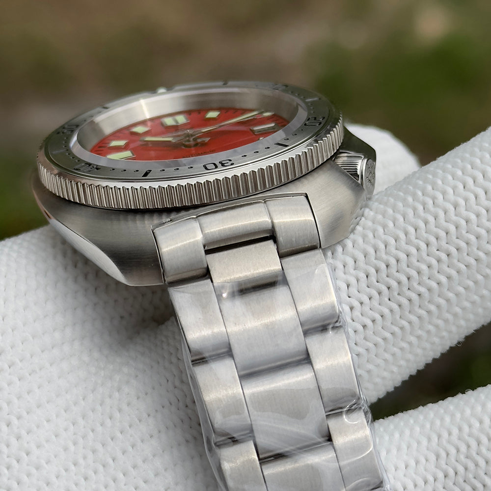 STEELDIVE SD1981 dive watch — photo 19