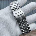 Steeldive SD1982 oyster steel bracelet fold-over clasp engraved with Steeldive logo, closed