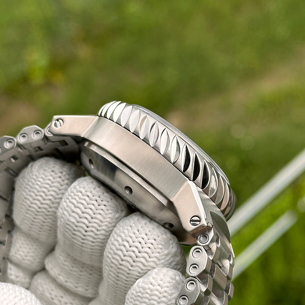 STEELDIVE SD1982 dive watch — photo 4