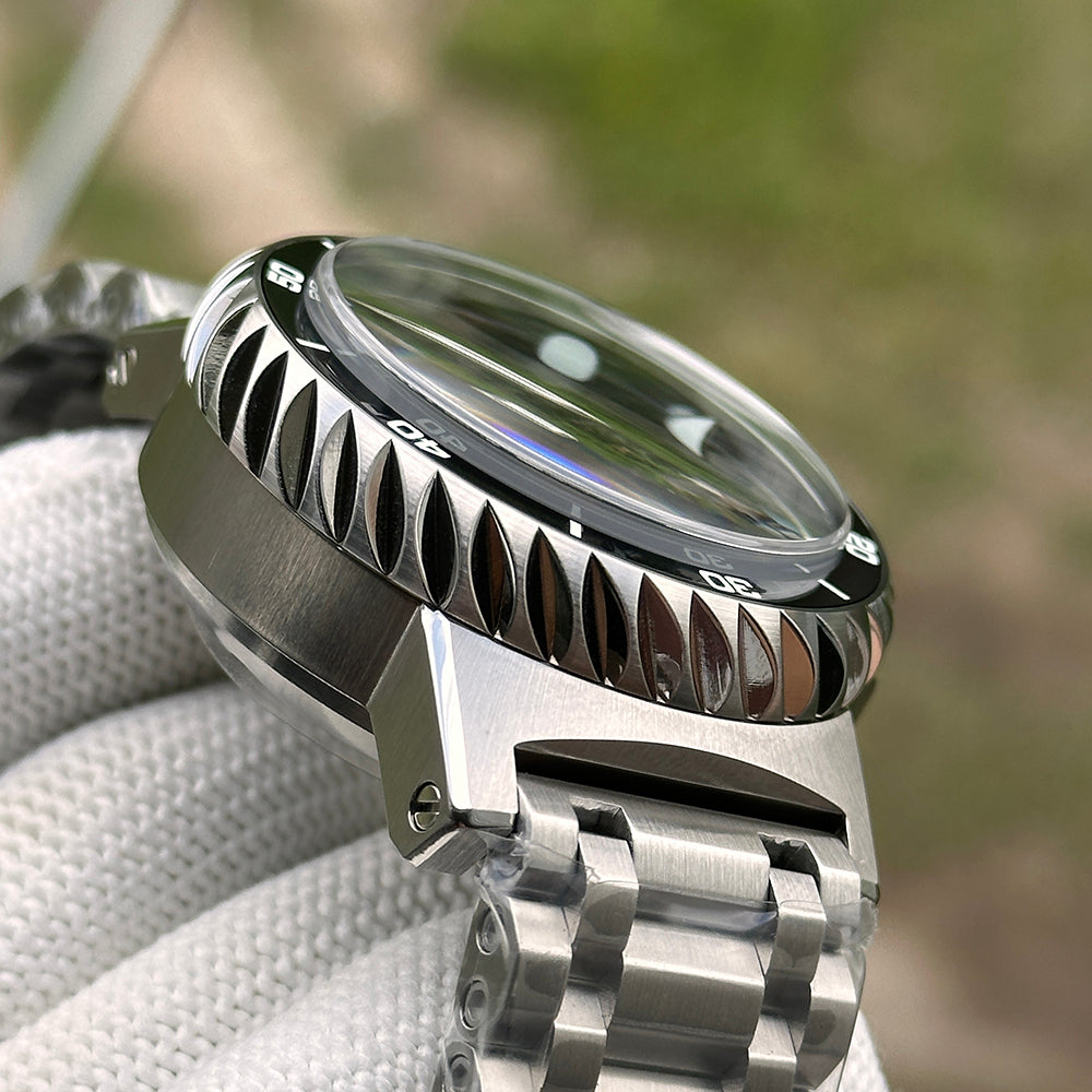 STEELDIVE SD1982 dive watch — photo 7