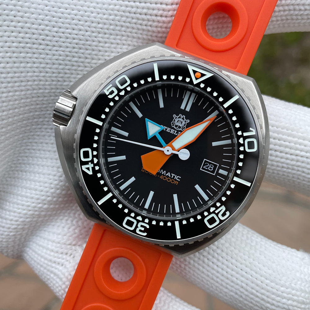 STEELDIVE SD1985 dive watch — photo 12