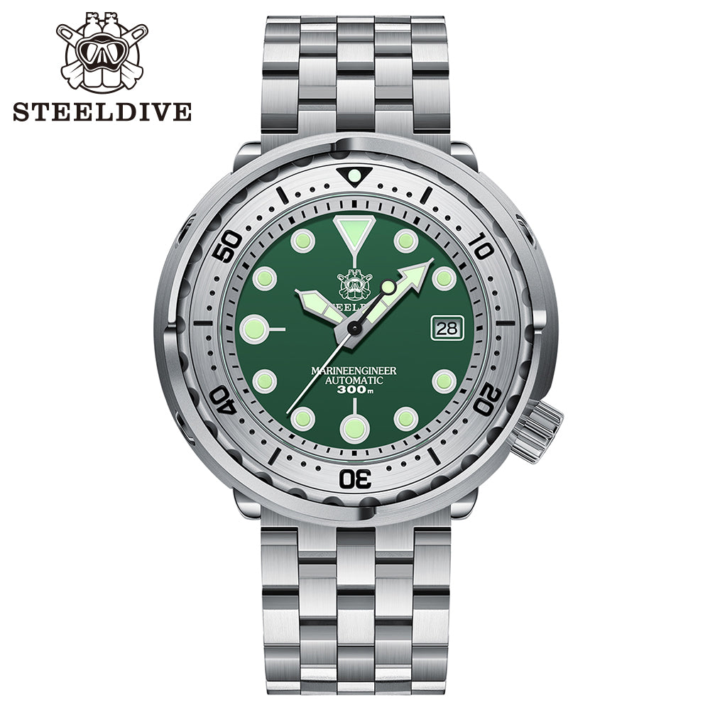STEELDIVE SD1986 dive watch — variant 86GR-05L stock photo