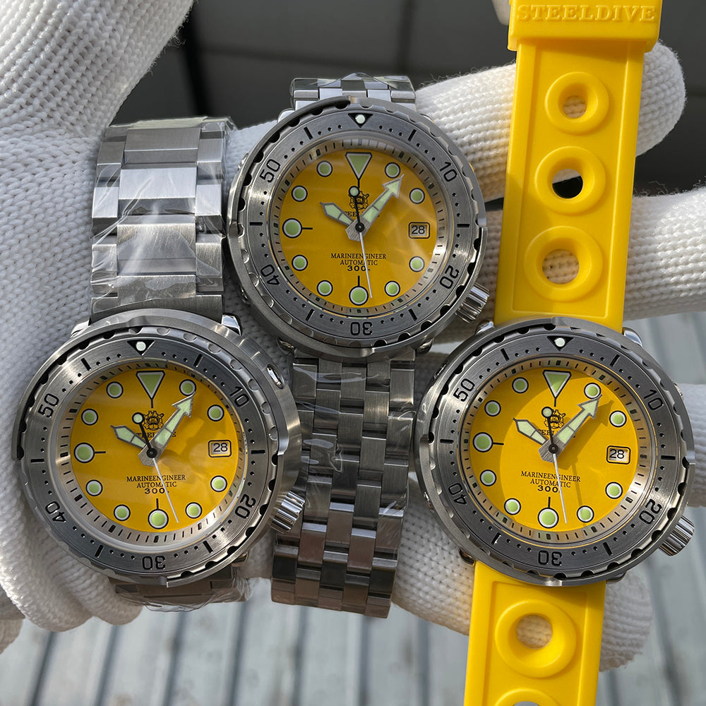 Steeldive SD1986 tuna watch yellow dial trio with steel bracelet and yellow rubber strap