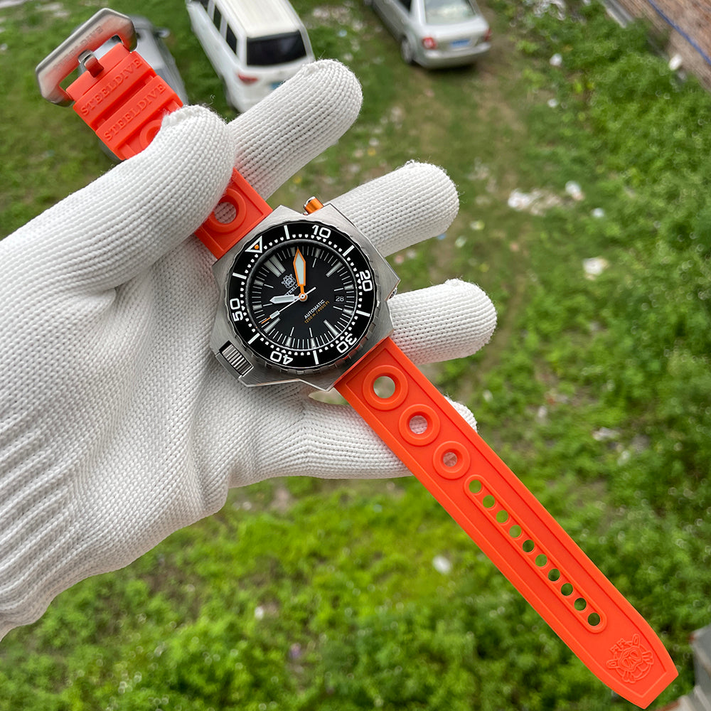 STEELDIVE SD1988 dive watch — photo 12