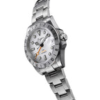Sugess S463 white-dial GMT automatic watch, steel bracelet, three-quarter angle with S-engraved crown