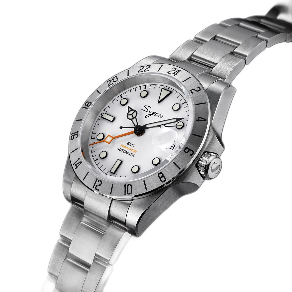 Sugess S463 white-dial GMT automatic watch, steel oyster bracelet, three-quarter studio angle on white