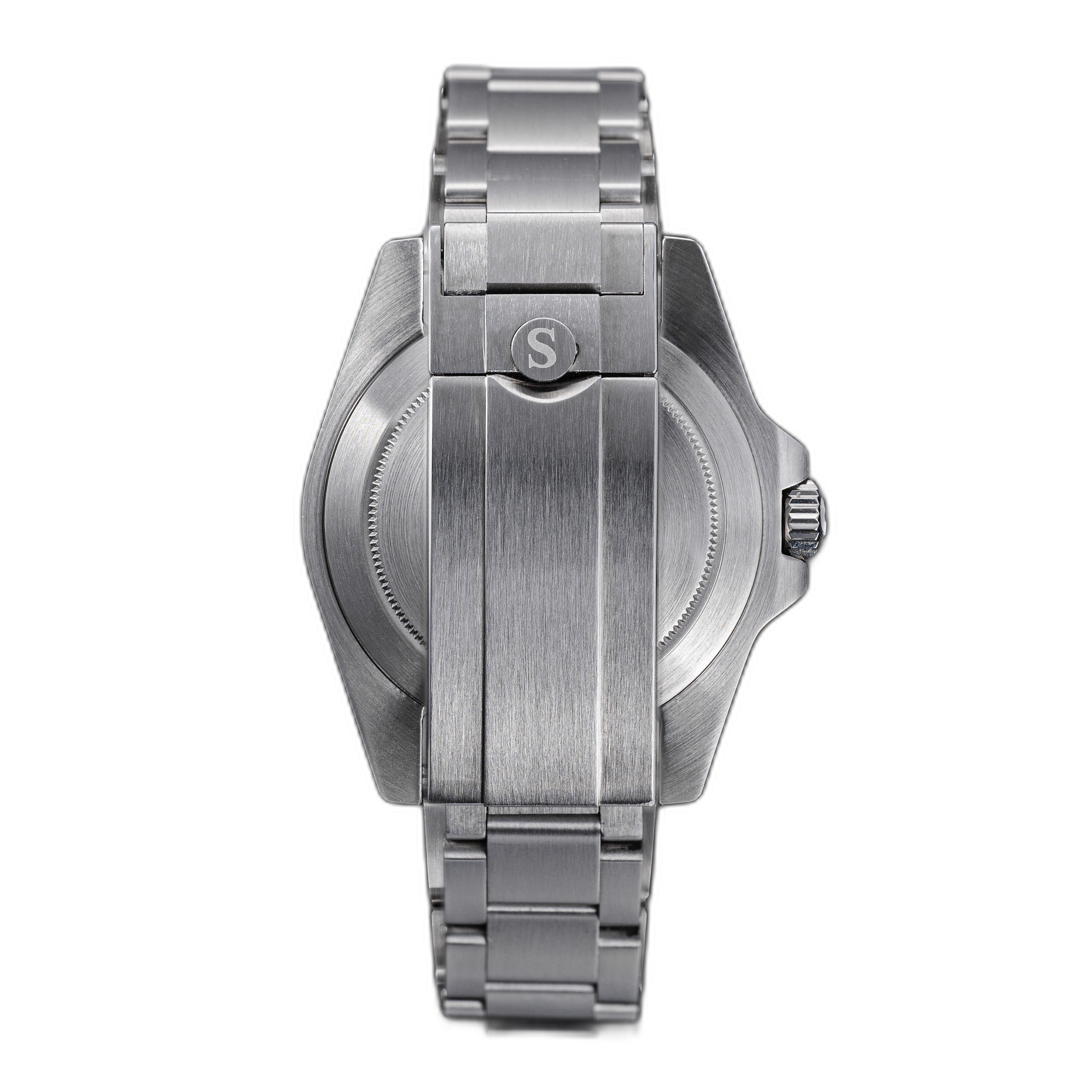 Sugess S463 solid steel screw caseback with S-engraved clasp above, steel bracelet, on white